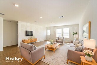 508 Maple Bnd Ln in La Marque, TX - Building Photo - Building Photo