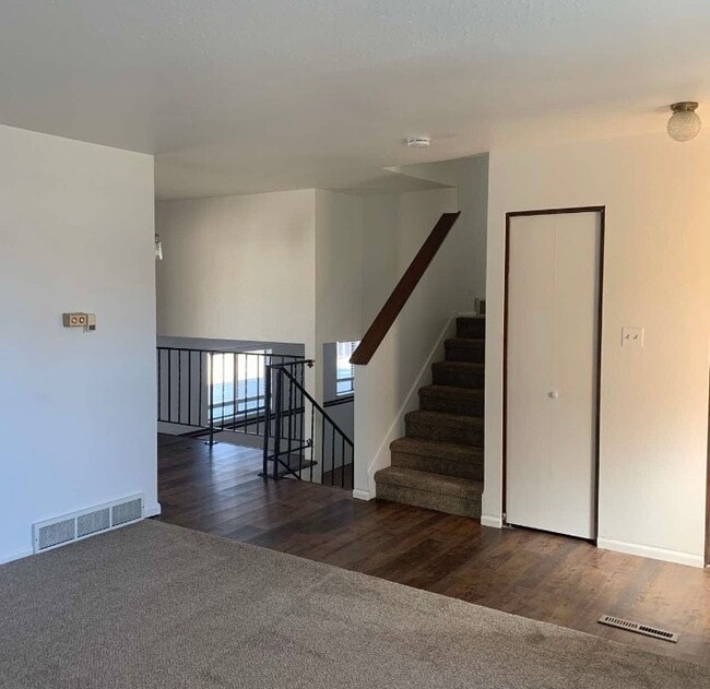 818 Mansfield Dr in Fort Collins, CO - Building Photo - Building Photo