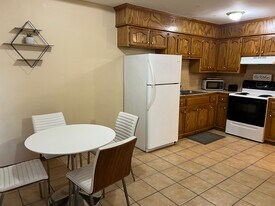 618 San Antonio Ave in Mission, TX - Building Photo