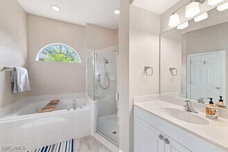 8963 Appaloosa Ct in Naples, FL - Building Photo - Building Photo