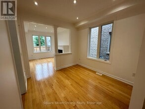 34 Vanderpool Cres in Brampton, ON - Building Photo - Building Photo