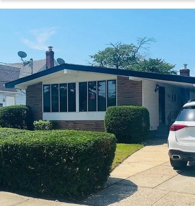 property at 167 Rushmore St