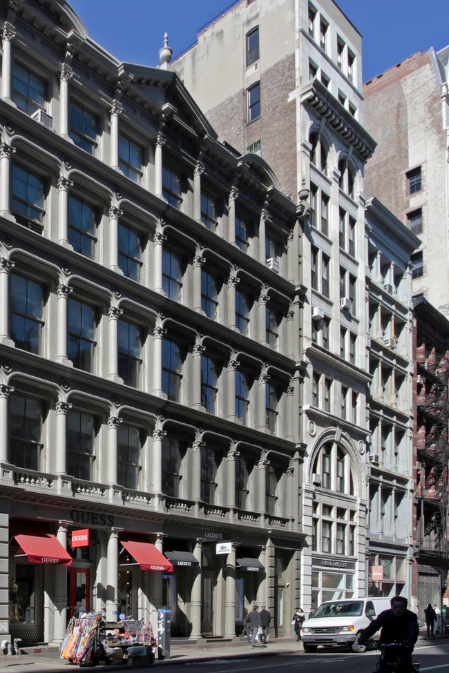 112 Mercer St in New York, NY - Building Photo - Building Photo