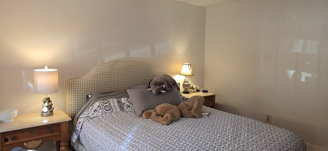 18 King St, Unit 20 -1 in East Greenwich, RI - Building Photo - Building Photo