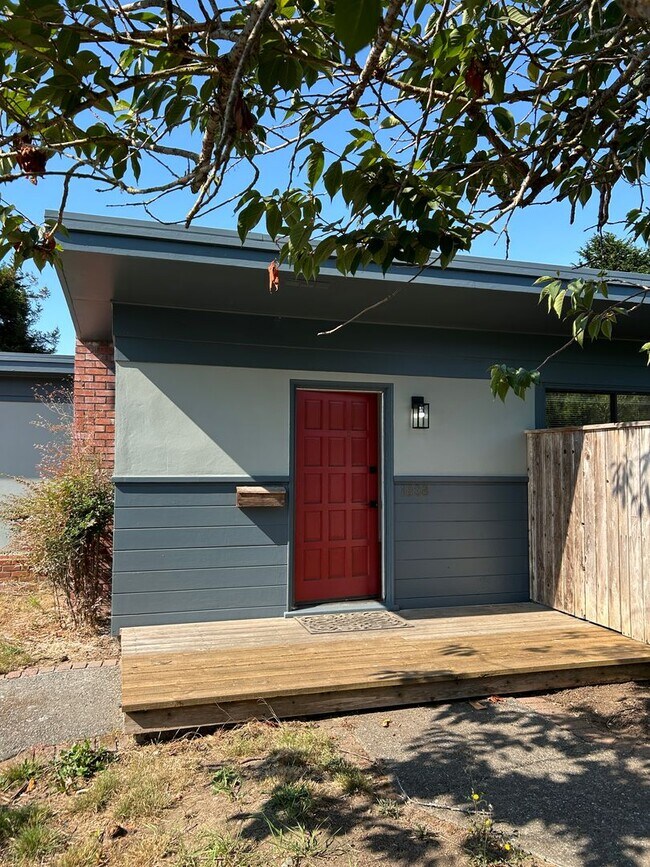 property at 1838 Harris St