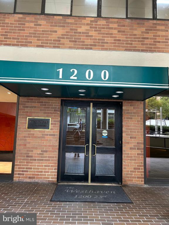 property at 1200 23rd St NW