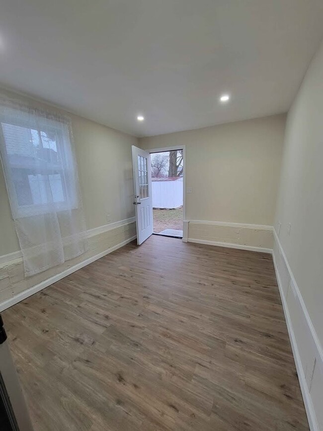 351 Wicks Rd, Unit 1