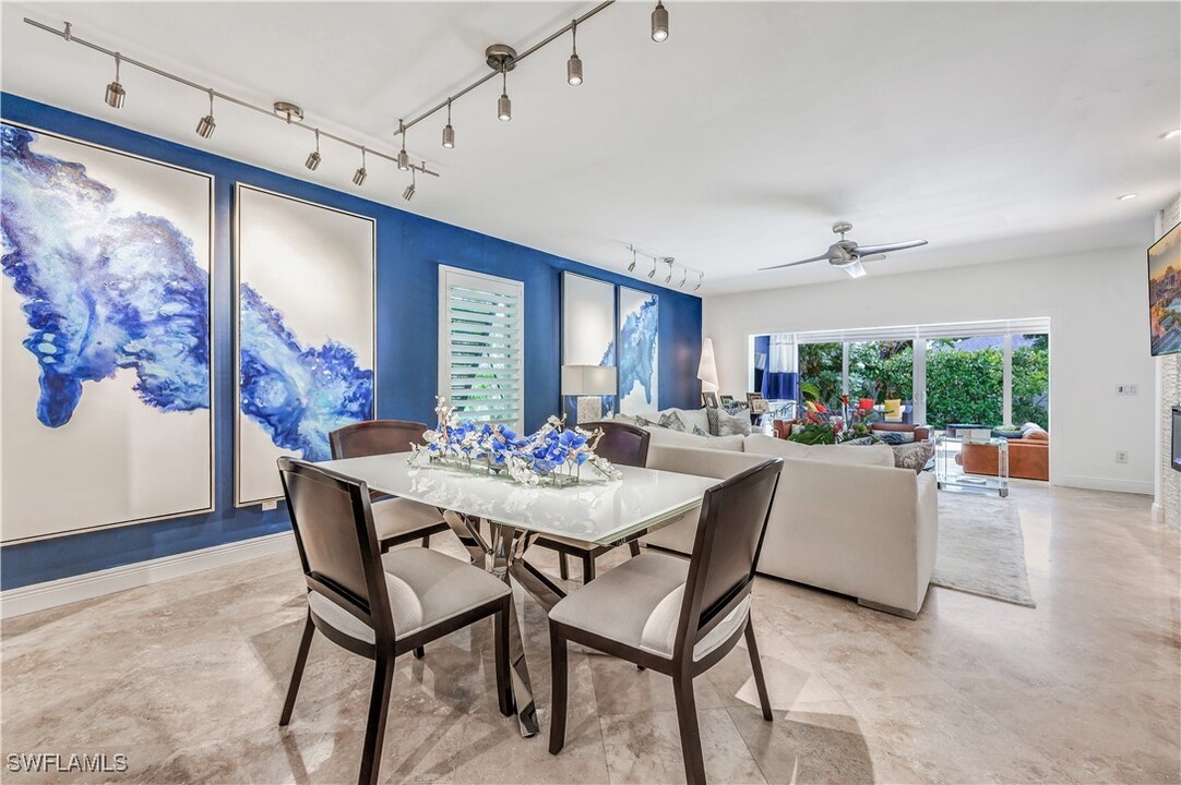 786 109th Ave N in Naples, FL - Building Photo
