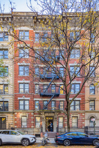 336 E 67th St in New York, NY - Foto de edificio - Building Photo