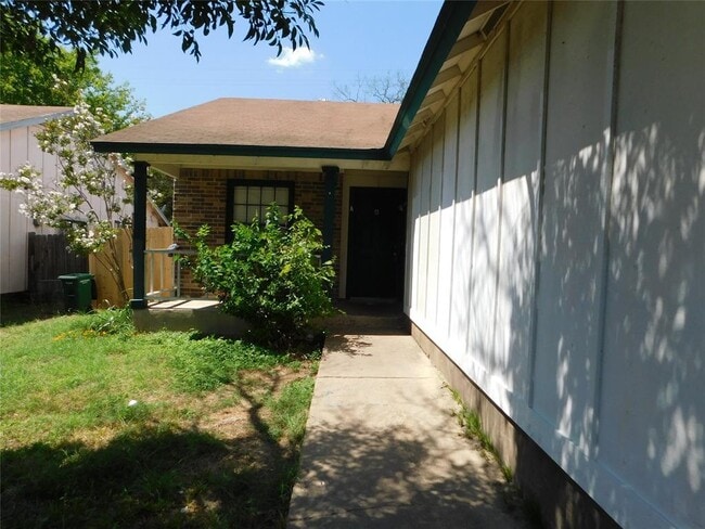 property at 11310 Walnut Ridge Dr