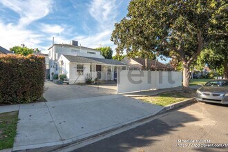 4451 Stansbury Ave in Los Angeles, CA - Building Photo - Building Photo