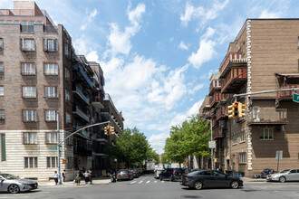 721 Bedford Ave in Brooklyn, NY - Building Photo - Building Photo