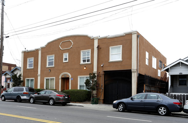 2842 Adeline St in Oakland, CA - Building Photo - Building Photo