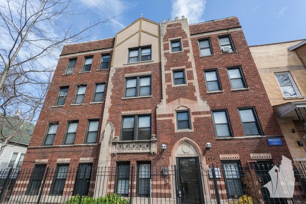 2838 W Palmer St, Unit 2834-109 in Chicago, IL - Building Photo