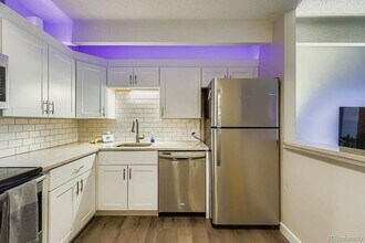 555 E 10th Ave in Denver, CO - Foto de edificio - Building Photo