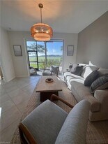 5527 Double Eagle Cir, Unit 2 in Ave Maria, FL - Building Photo