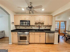 1211 Church St in Smyrna, GA - Building Photo - Building Photo