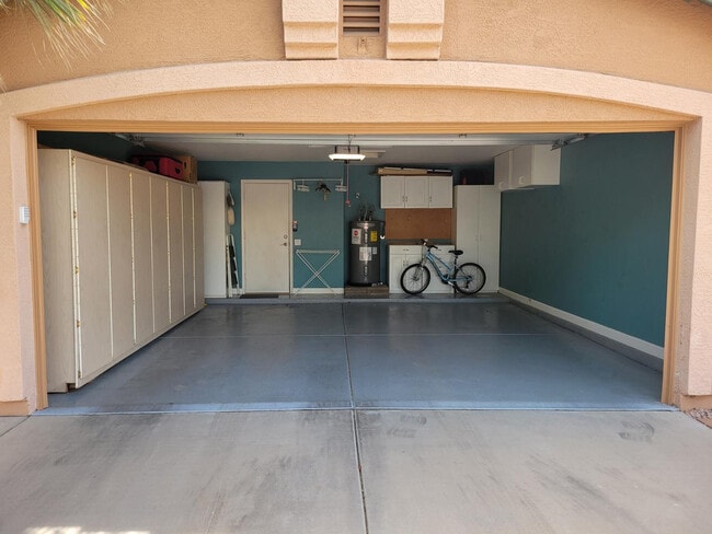 3361 E Sequoia Dr in Phoenix, AZ - Building Photo - Building Photo