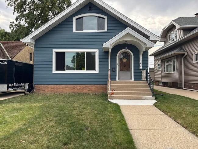 1238 Monroe Ave