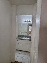 San Carlos Apartments LLC in San Carlos, CA - Building Photo - Building Photo