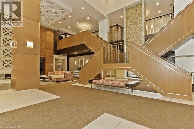 100 Harrison Garden Blvd in Toronto, ON - Building Photo - Building Photo