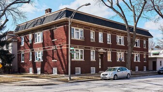 521 Jackson Blvd in Forest Park, IL - Building Photo