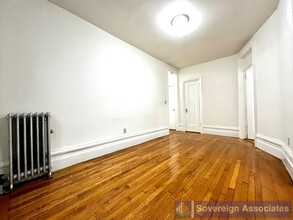 75 Cabrini Blvd in New York, NY - Building Photo - Building Photo