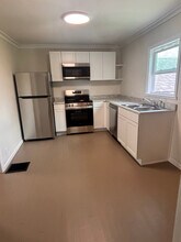 110 Davis St N in Carthage, TN - Foto de edificio - Building Photo