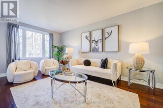 211 Pemberton Ave in Toronto, ON - Building Photo - Building Photo