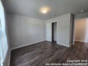13447 Sendero Roble in San Antonio, TX - Building Photo - Building Photo