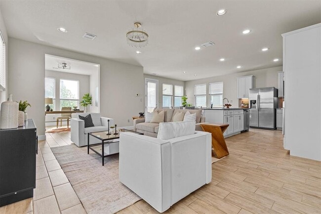 property at 124 Oakstone Dr