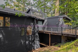 25 Fir Ave in Woodacre, CA - Building Photo - Building Photo