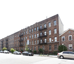 114 E 53rd St Apartments