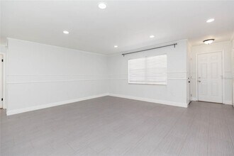 2307 Lincoln Ct in Brandon, FL - Building Photo - Building Photo