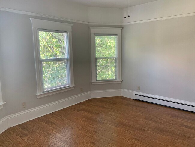 344 E San Salvador St in San Jose, CA - Building Photo - Building Photo
