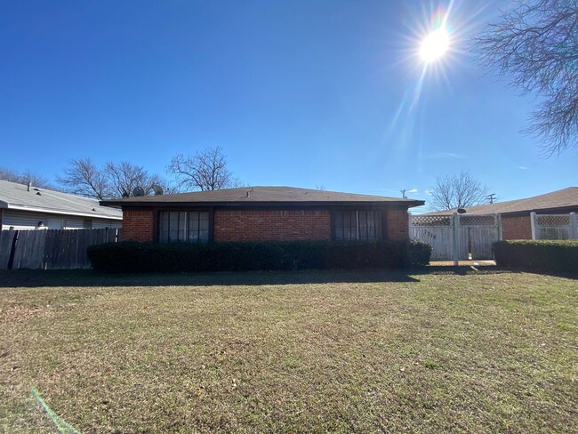 7316 Sanger Ave in Waco, TX - Building Photo - Building Photo