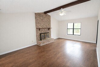 5543 Great Wagon Rd in Charlotte, NC - Building Photo - Building Photo