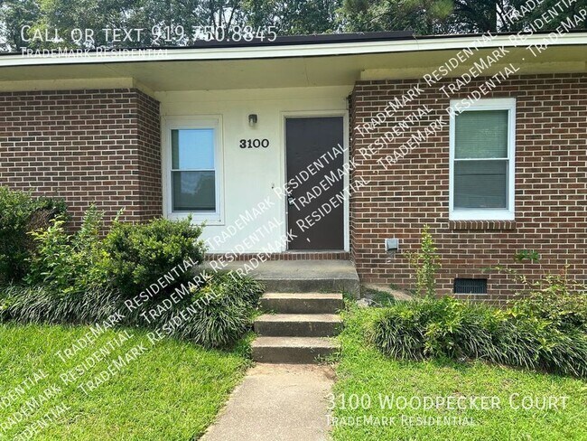 3100 Woodpecker Ct