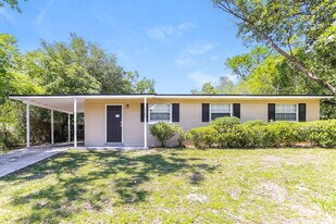 6529 Hugh Ct in Jacksonville, FL - Building Photo