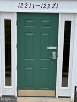 12211 Stevenson Ct, Unit 12211 in Woodbridge, VA - Building Photo