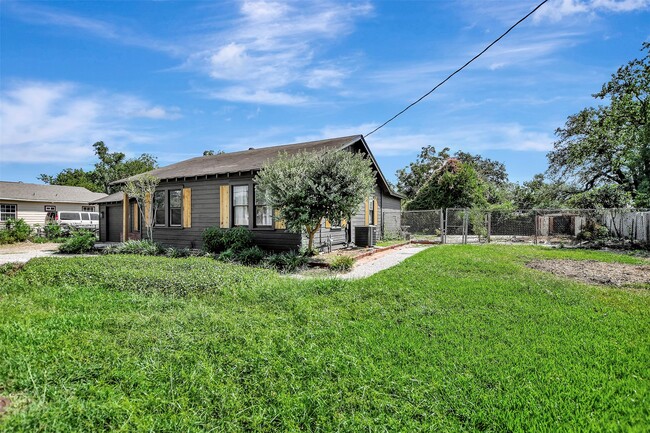 2044 Thonig Rd