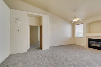 193 Crown Imperial St in Henderson, NV - Building Photo - Building Photo