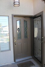 6103 W Villa Theresa Dr in Glendale, AZ - Building Photo - Building Photo