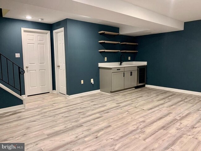 property at 7808 Hyson Park Ct
