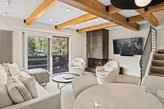 424 Park Cir in Aspen, CO - Building Photo - Building Photo