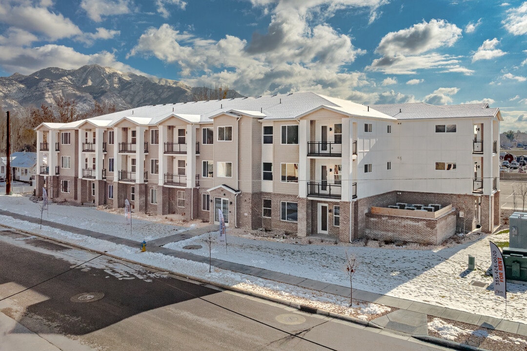 Morrelli Apartments in Ogden, UT - Building Photo