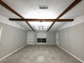 5919 40th Ct in Meridian, MS - Building Photo