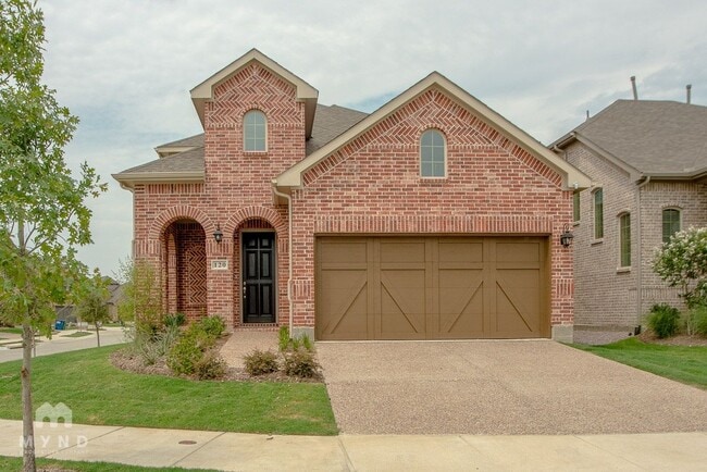 property at 120 Knight of Realm Blvd