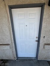 1917 Allen Ave in Henderson, NV - Building Photo - Building Photo