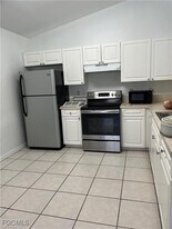 2218 Keith Ave S in Lehigh Acres, FL - Building Photo